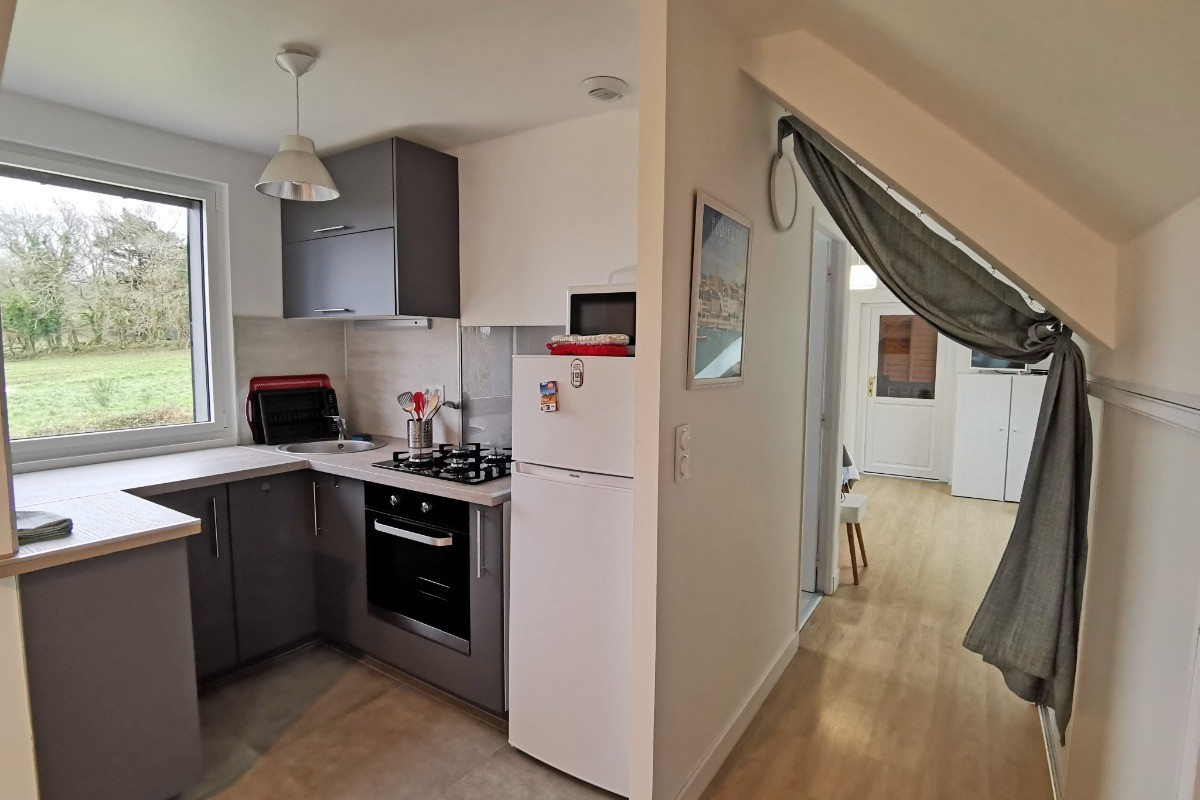 Espace cuisine et coin nuit