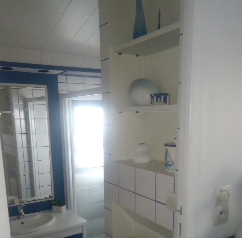etage : salle d'eau