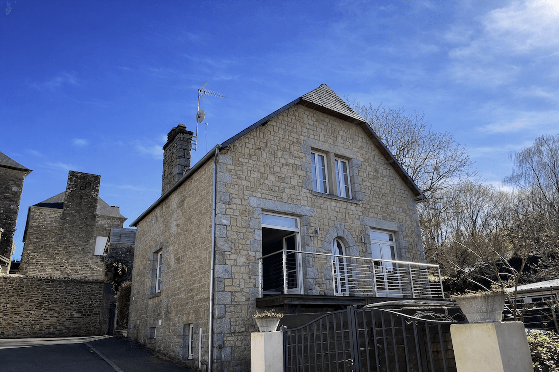 La Maison Rose