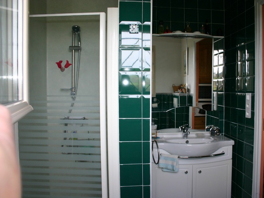 Les sanitaires (salle d'eau / WC)
