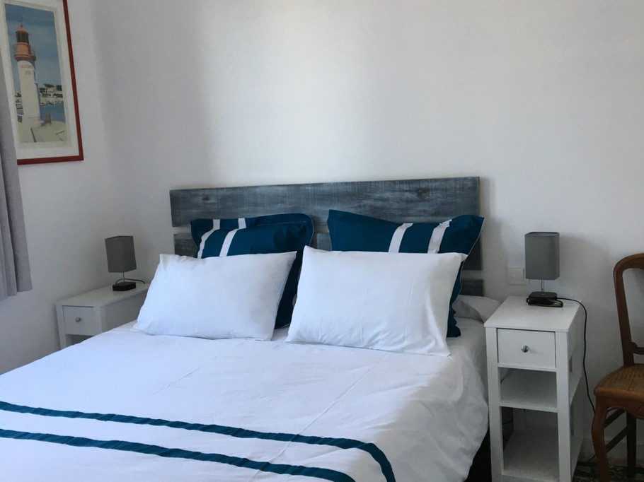 TEMPEL - chambre 1 - lit 160/200