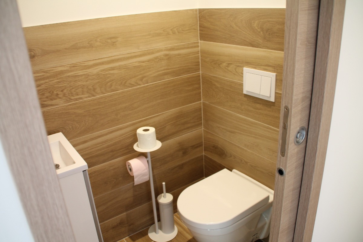 WC 1