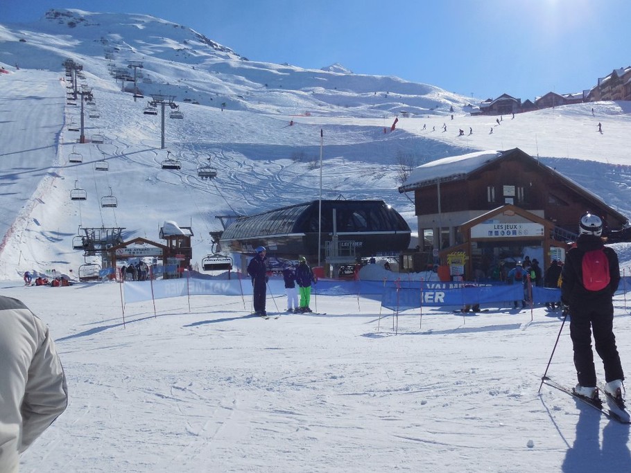 Départ des télésièges