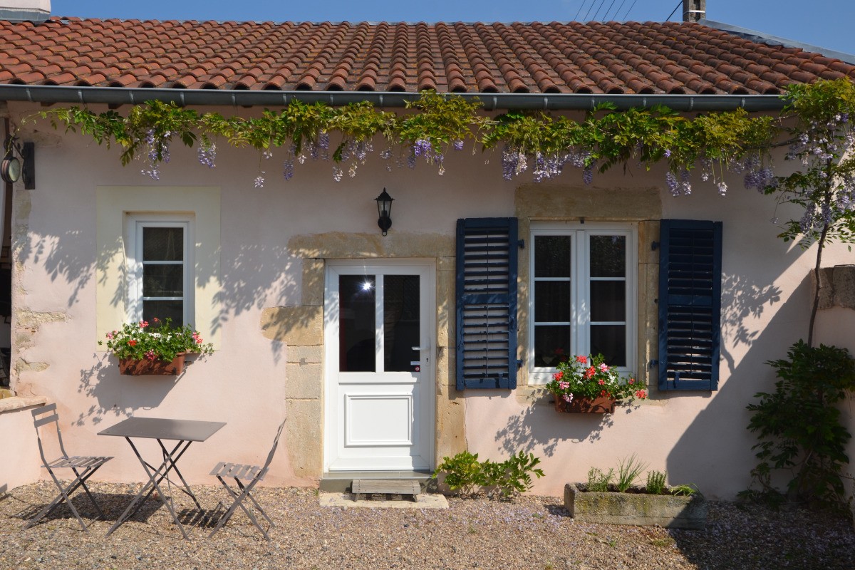Le gîte du Holit studio, proche du lac de Madine, vu de face