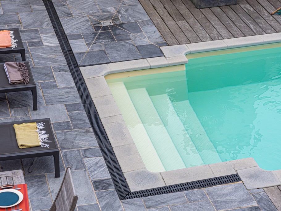 Piscine chauffée à partir de juin