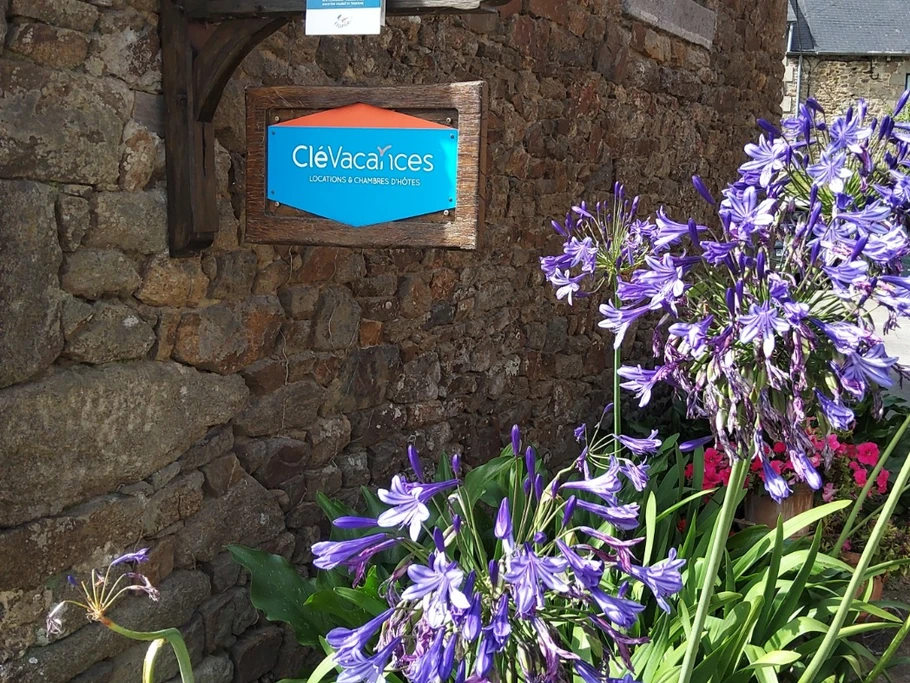 Panneau d’ entrée de notre gîte