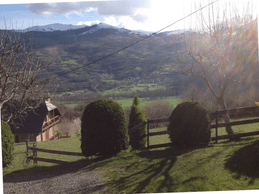 Vue imprenable sur les montagnes