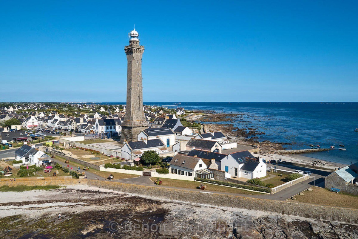 Pointe de Penmarc'h et le phare d'Eckmühl