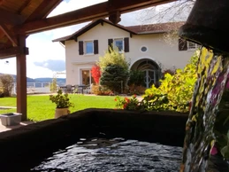 "La Promenade des Dames" group accommodation, a fully renovated former farmhouse