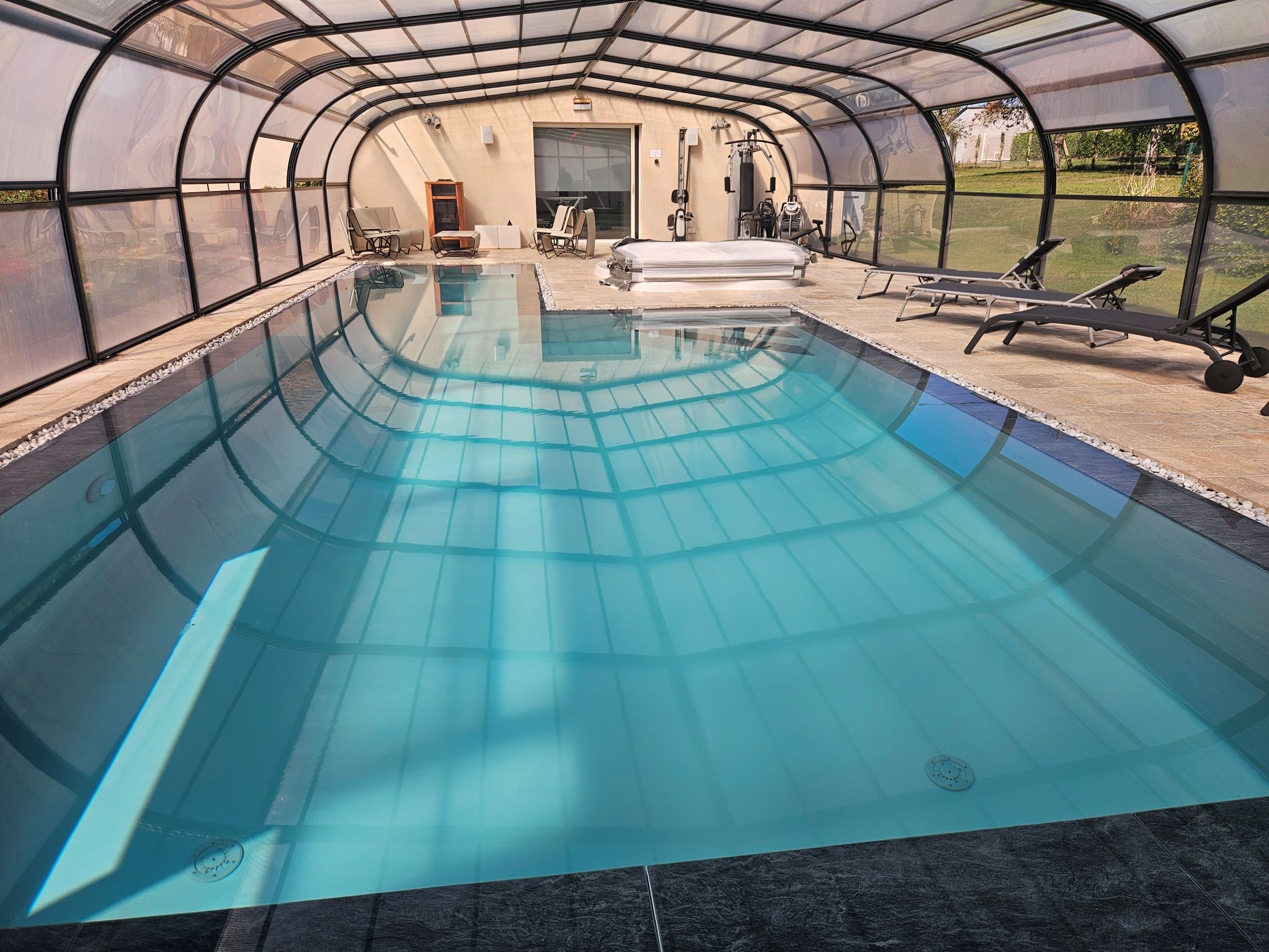 Piscine chauffée couverte & SPA