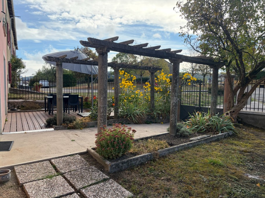 Accès extérieur terrasse privative