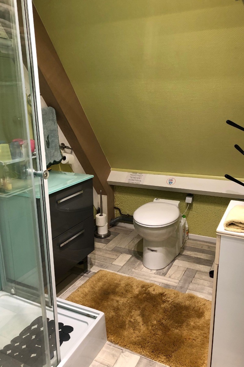Salle de bain mezzanine 2 lits superposés