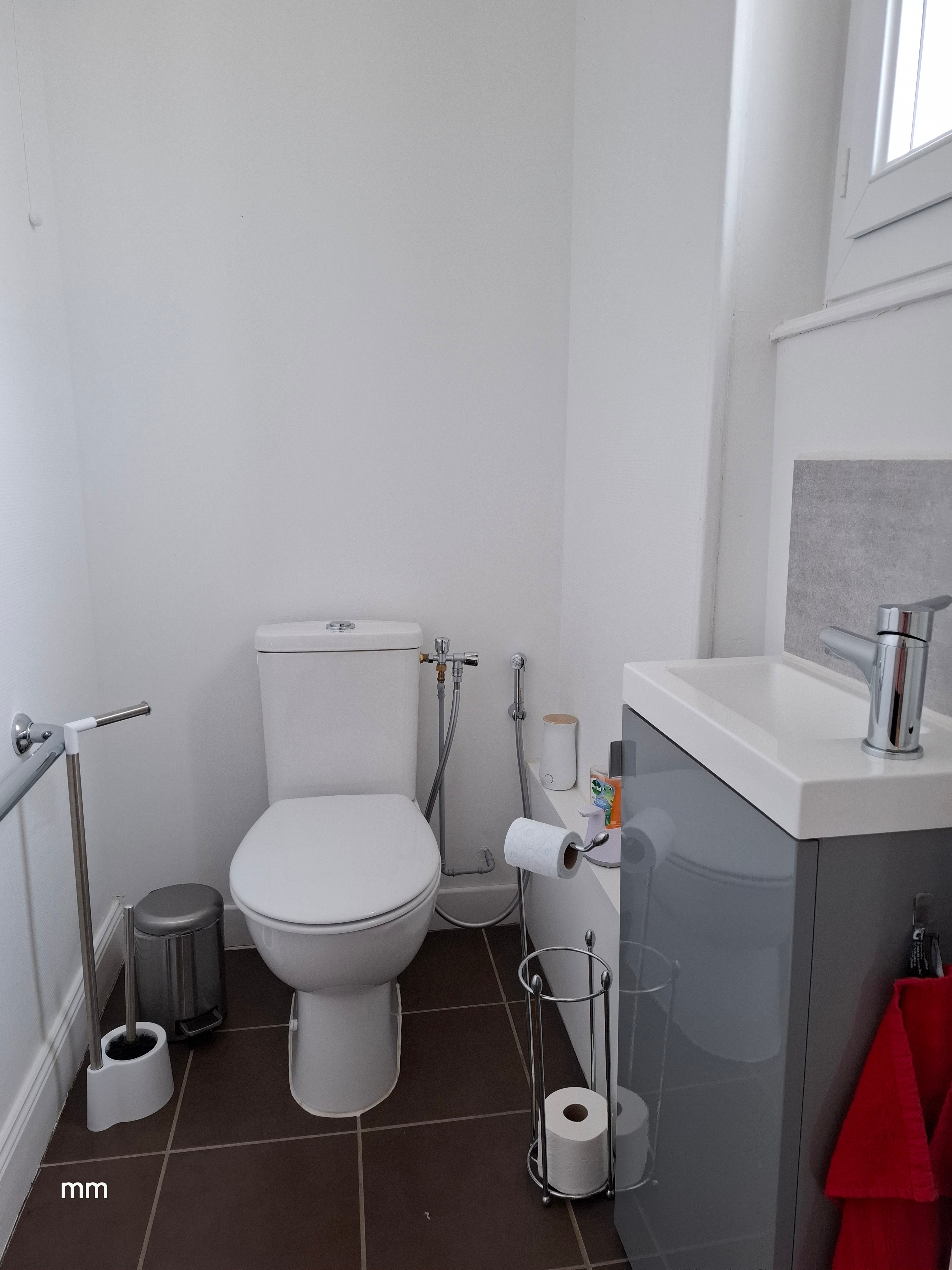 WC 2ème étage avec lave mains