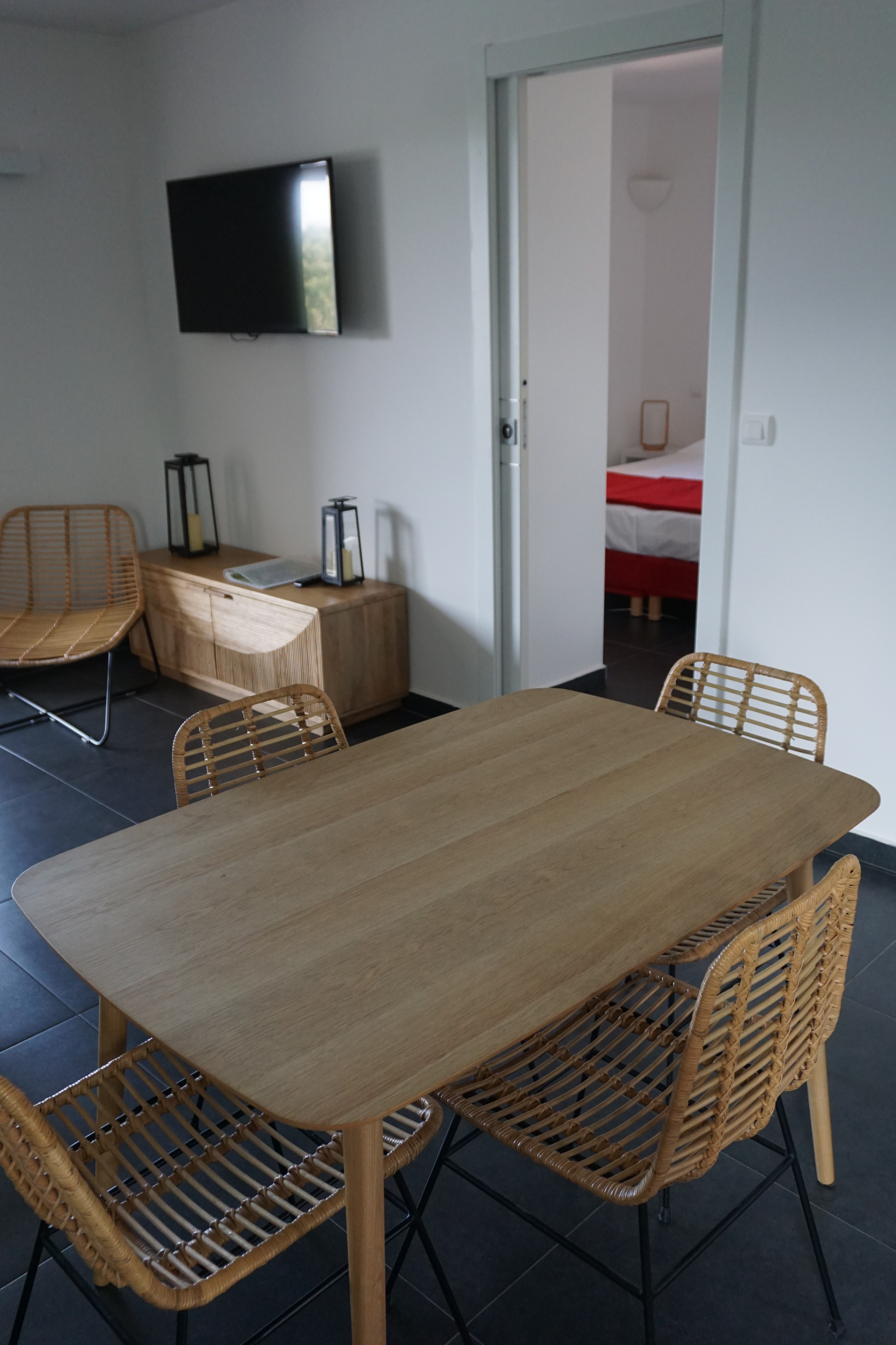 Salle à manger logement Lili "L'albitru"