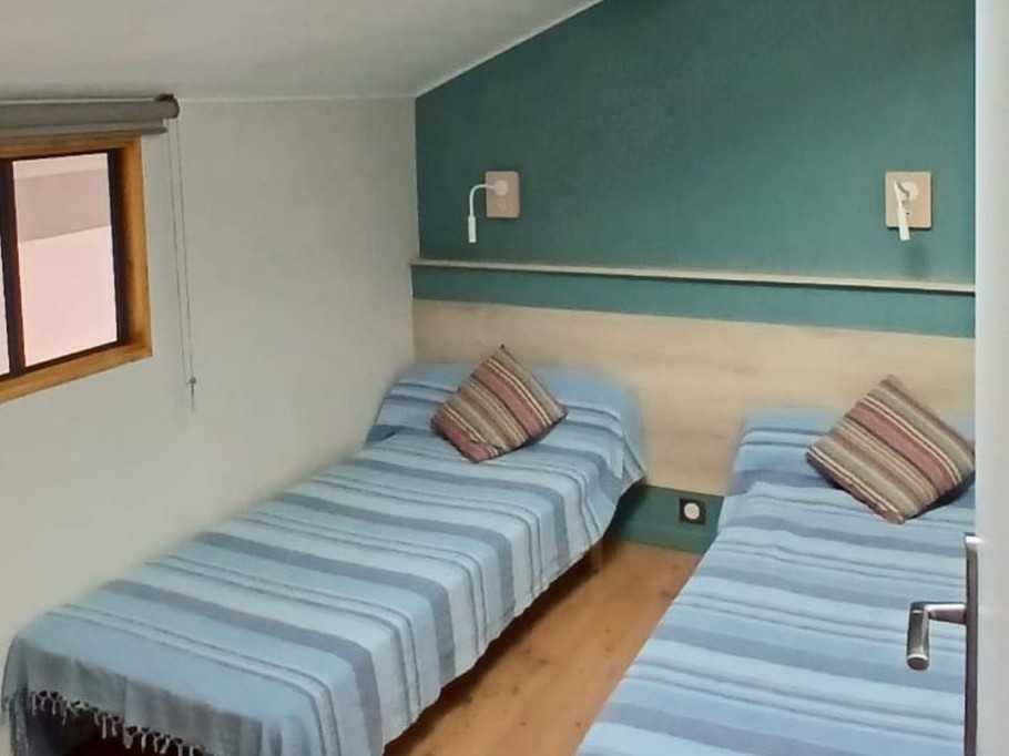 Chambre 2 lits simples