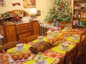 Les petit-déjeuners copieux sont servis dans la salle-à-manger de l'ancien presbytère.