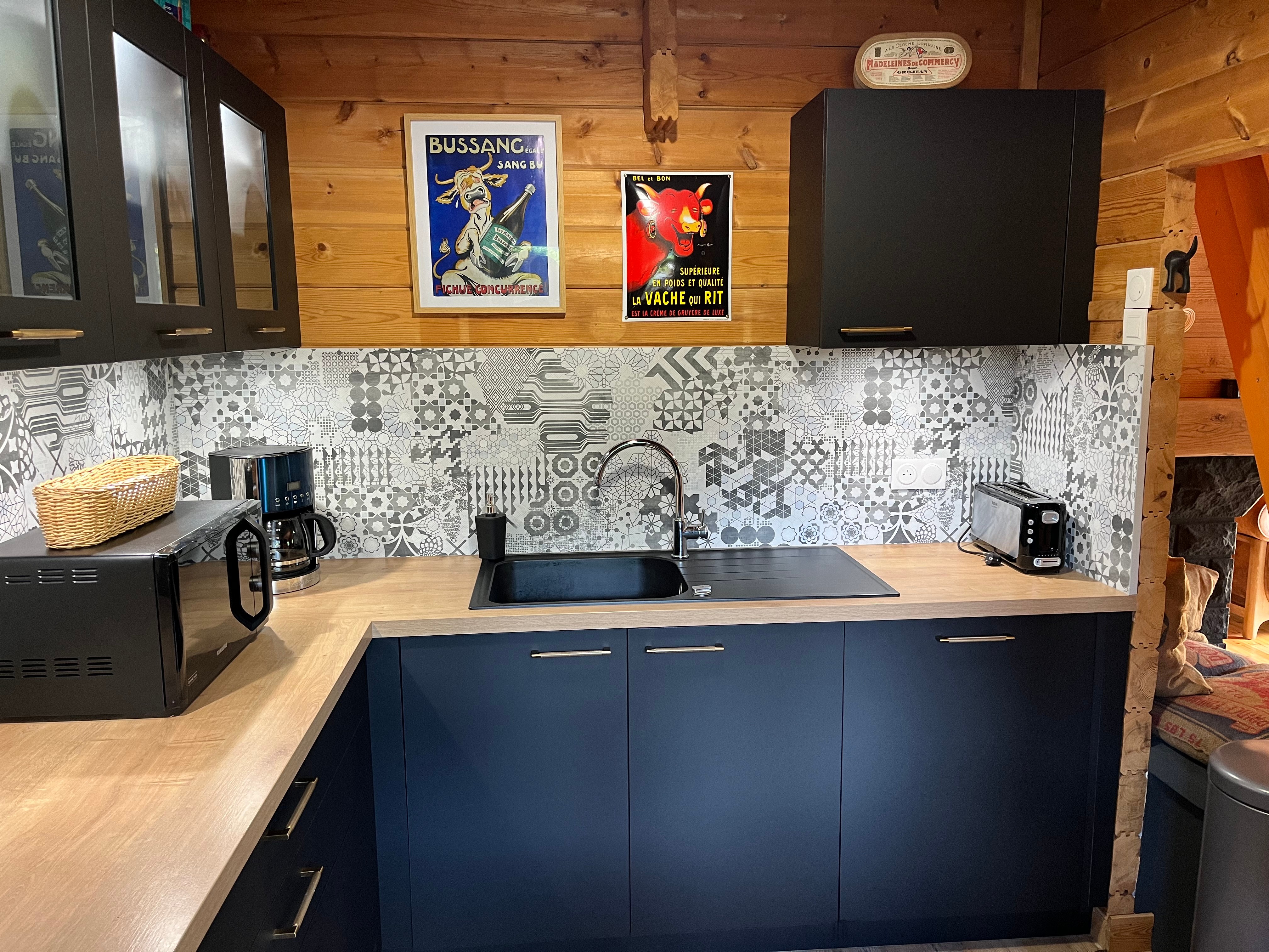 Chalet de la Prague Kitchen