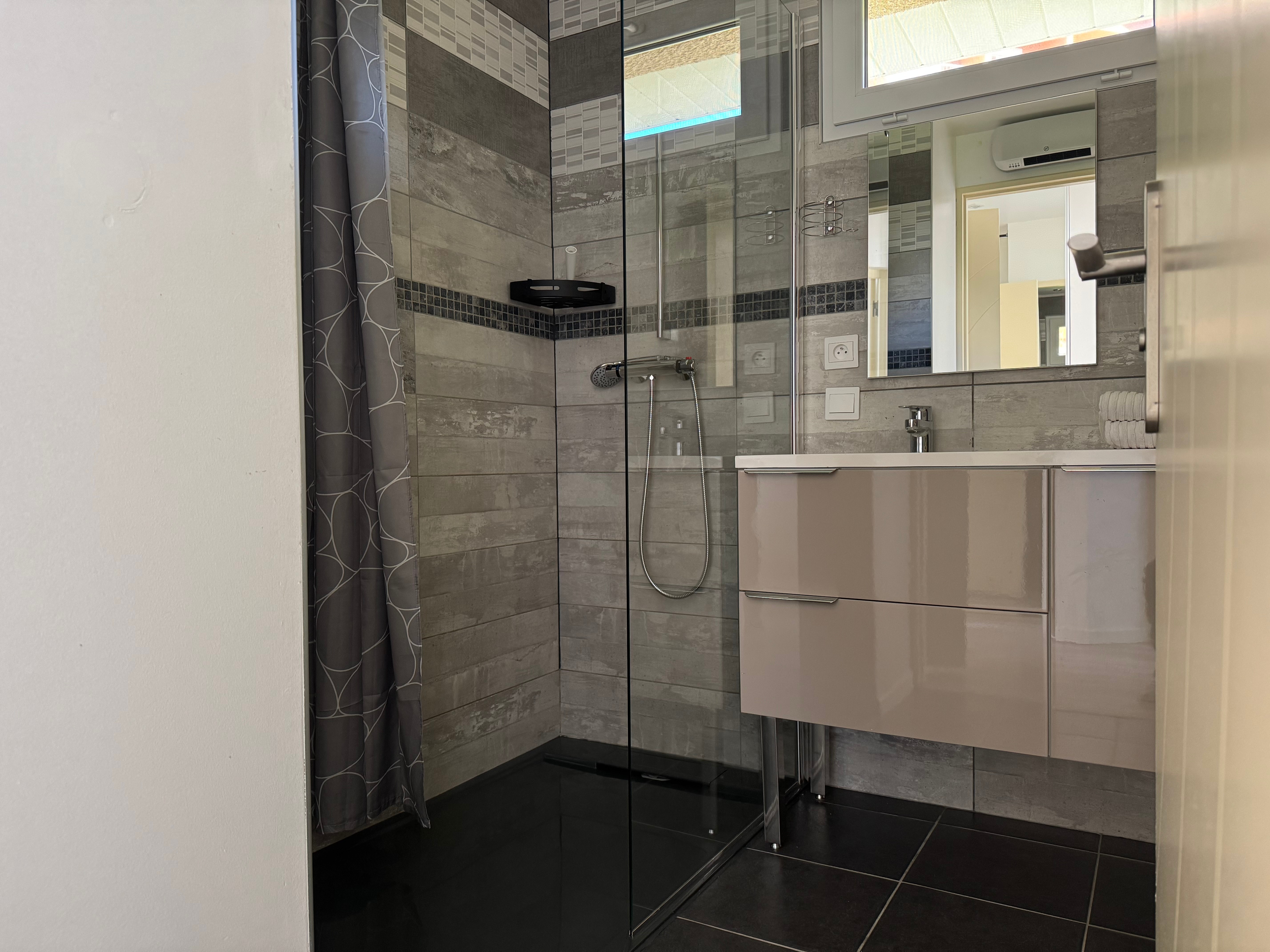 Photo n° 12 de la location