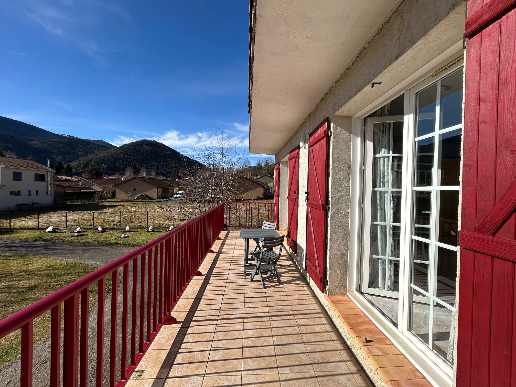 Terrasse ensoleillée