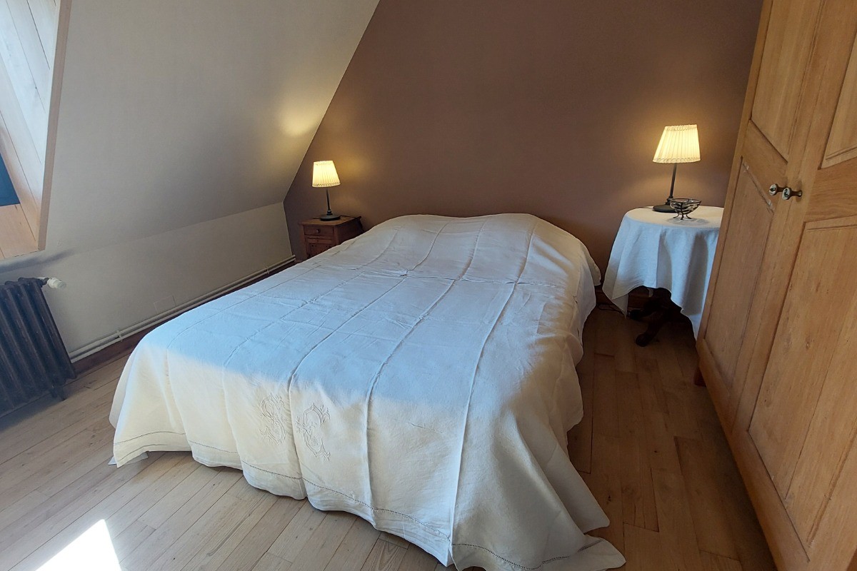 Chambre 2 avec lit en 160