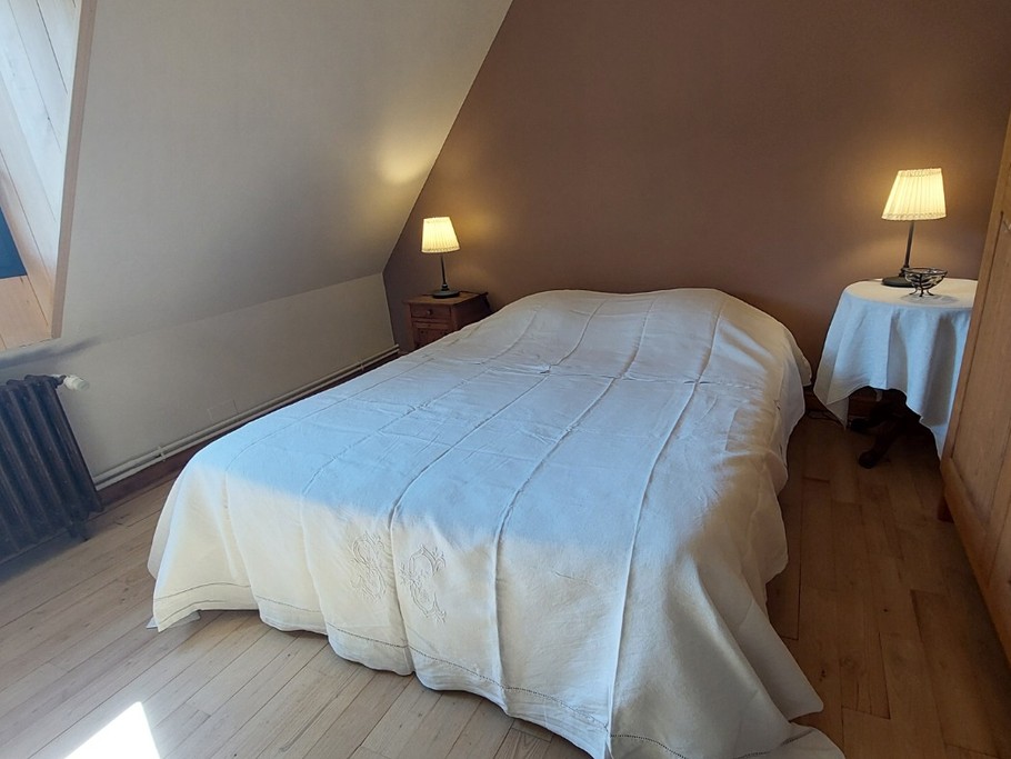 Bedroom 2 with 160 cm bed
