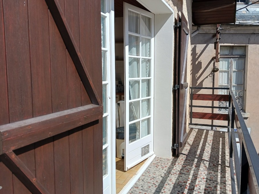 Balcon donnant sur le séjour