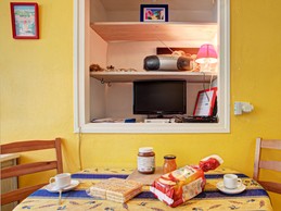 Séjour/coin cuisine