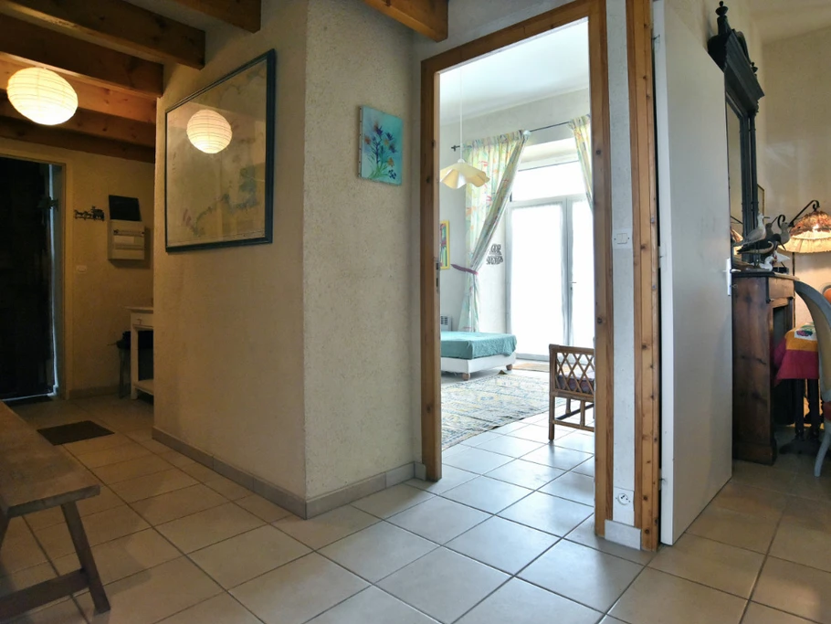 Entrée des chambres arrière vues du couloir