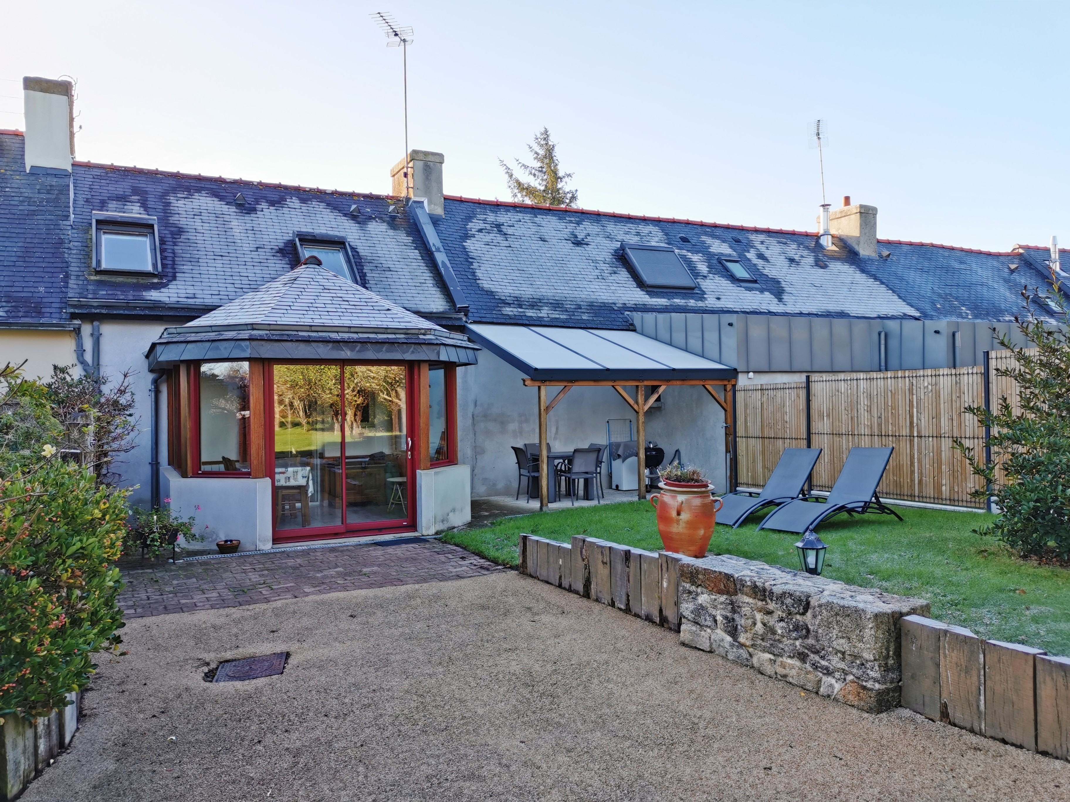 Rear of the house with view of the garden