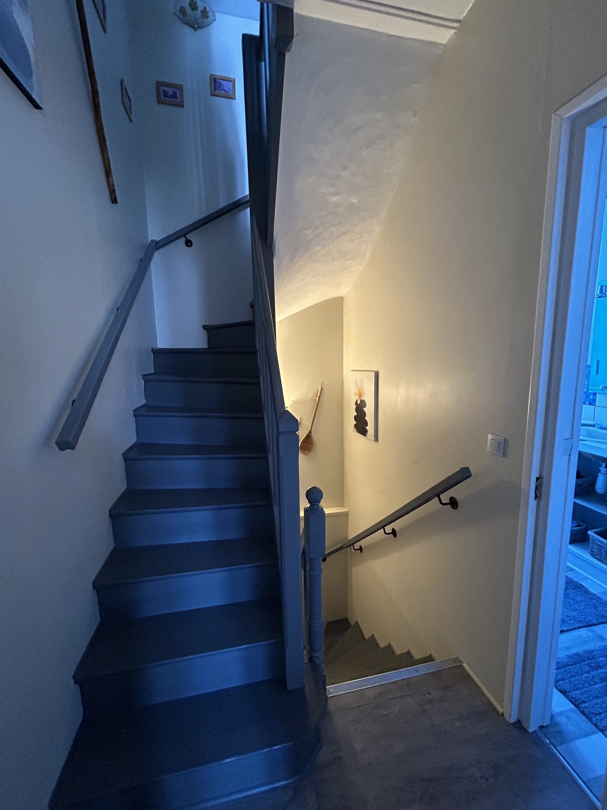 staircase from the 1st to the 2nd floor