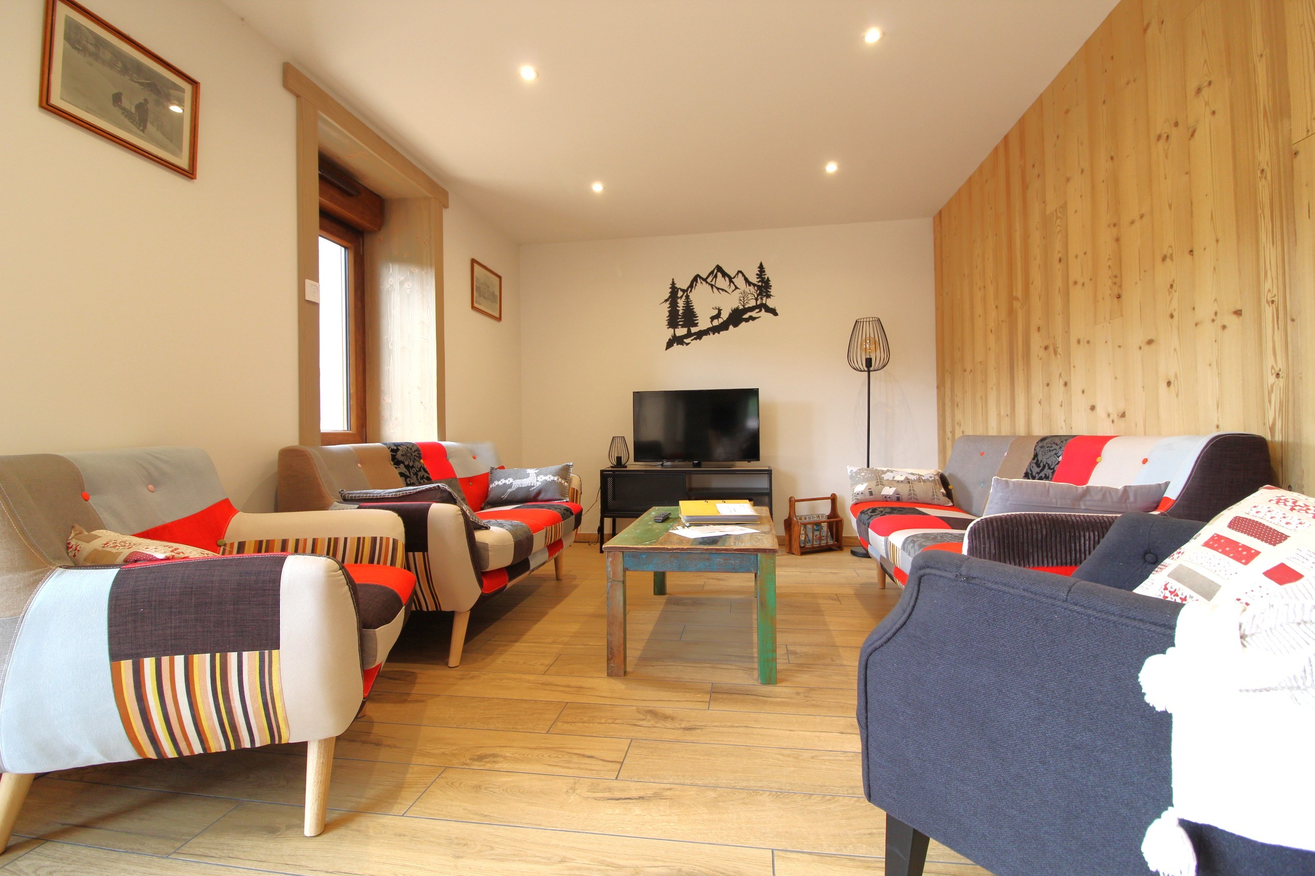 Salon/ séjour - La Clé des Champs à Bussang – Gîte de groupe tout confort dans les Hautes Vosges