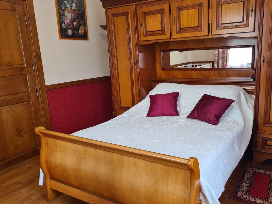 La Maison aux Roses, chambre pour 2 personnes, près de Romagne à Valence en Poitou, dans la Vienne