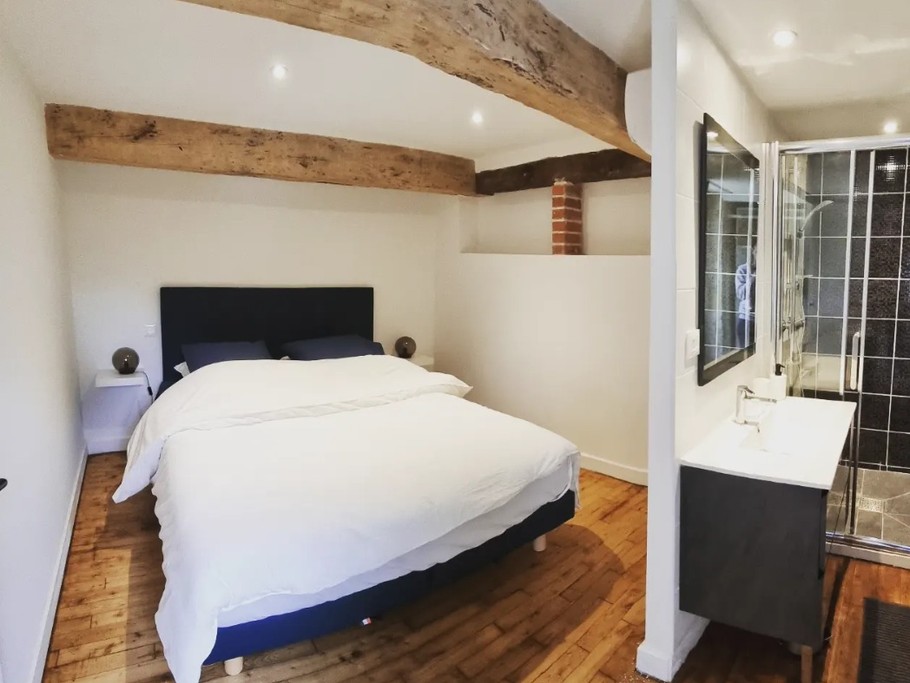 Photo n° 12 of the location