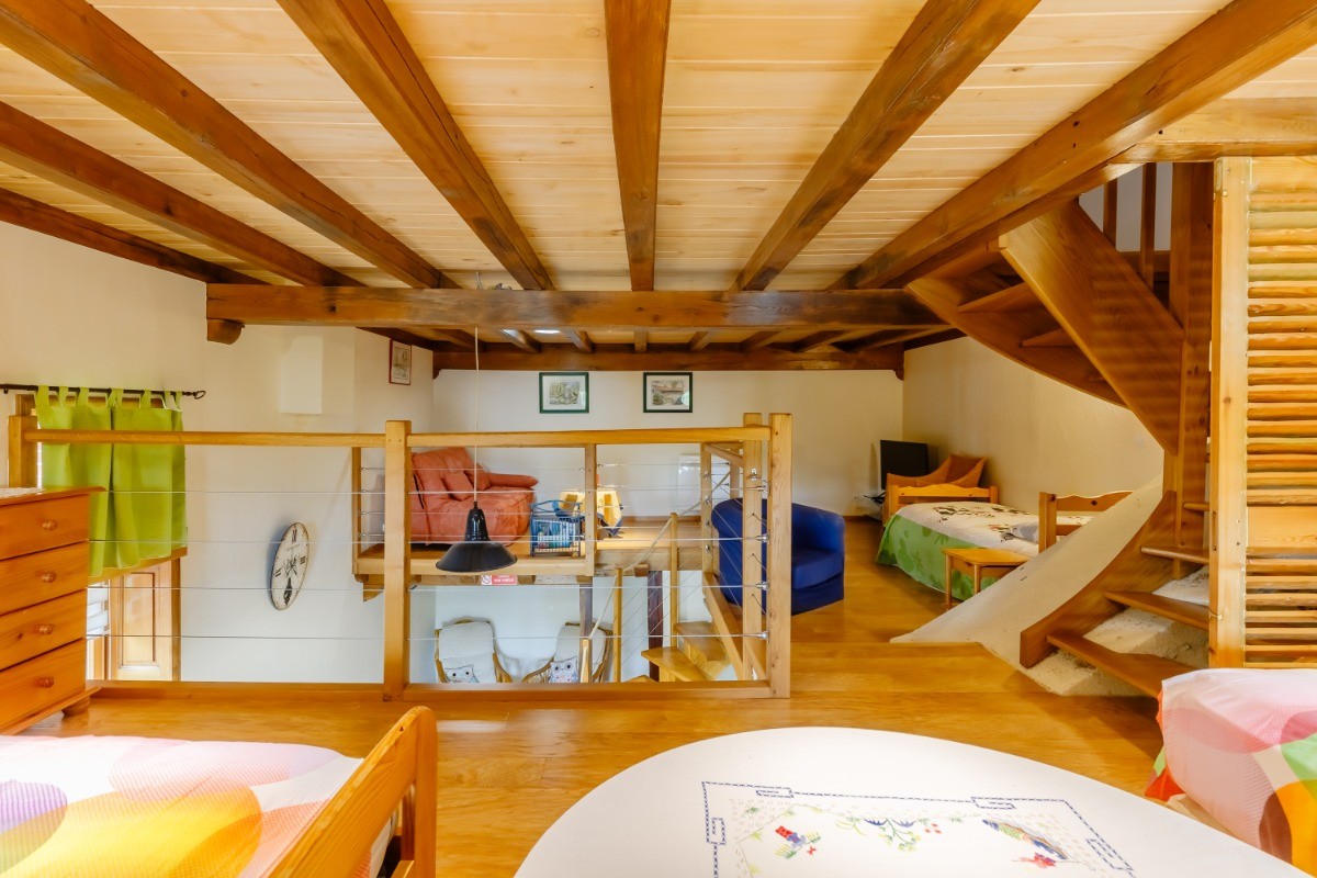 MEZZANINE
