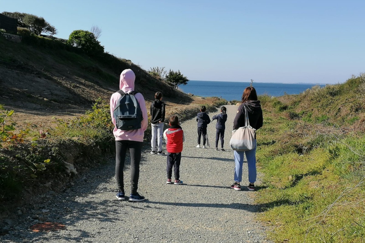 Chemin piétonnier, plage à 200 m