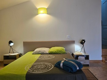 Gîte le Héron Bleu - Albi dans le Tarn en Occitanie - chambre en mezzanine