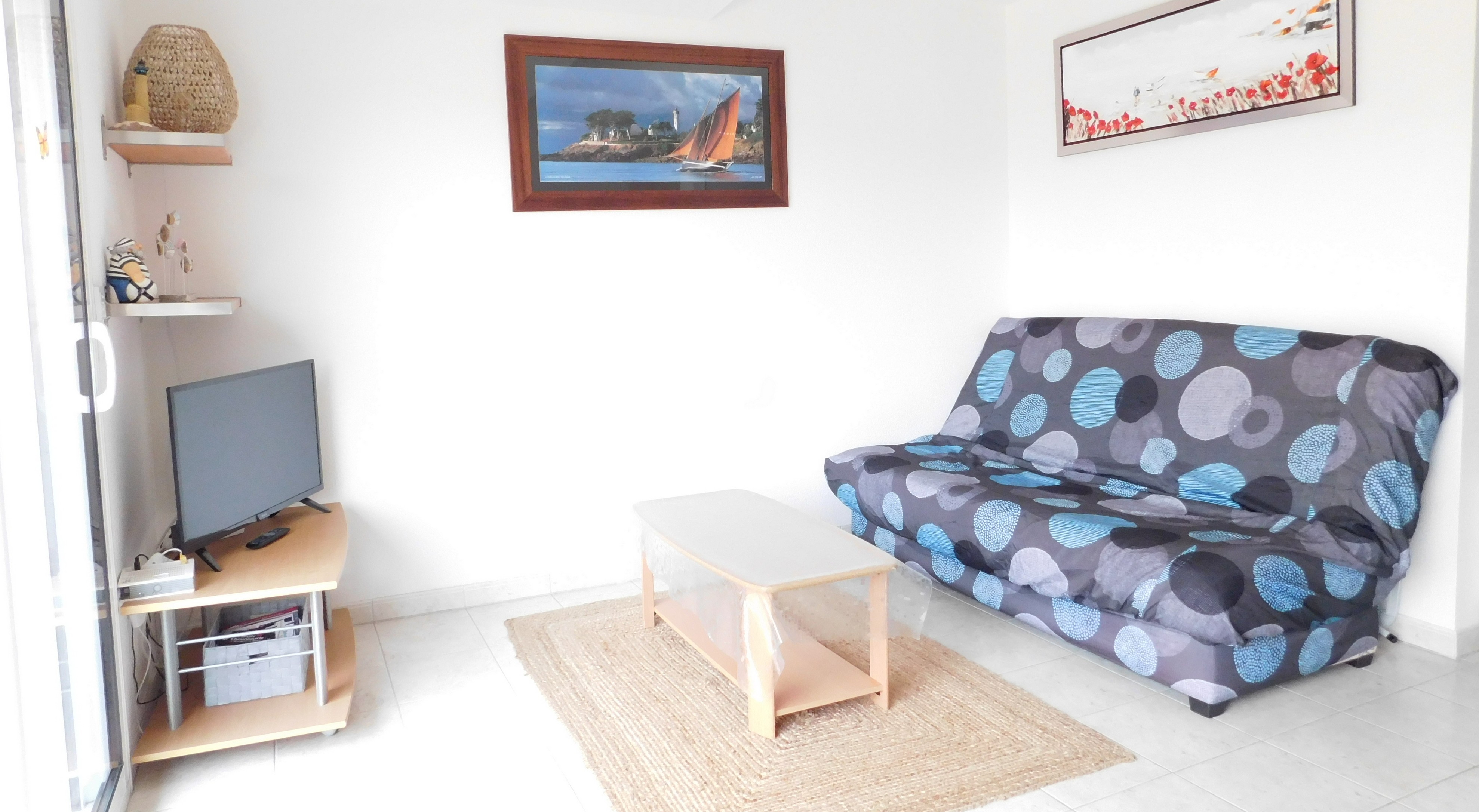 Grand coin relax avec tv +wifi