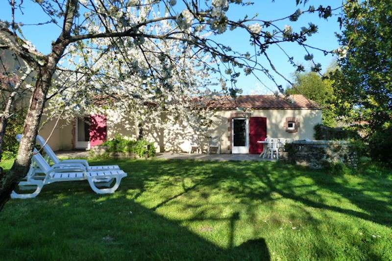 Vue façade du jardin