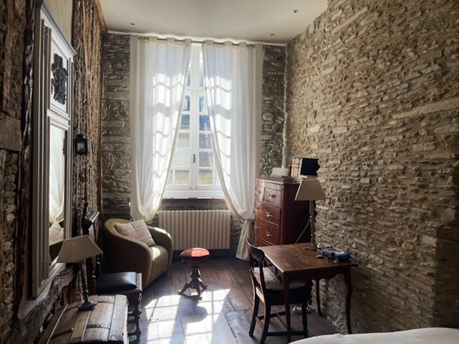 Bedroom 2 - Bed 140 cm. Within the ancient walls of the corsair town!