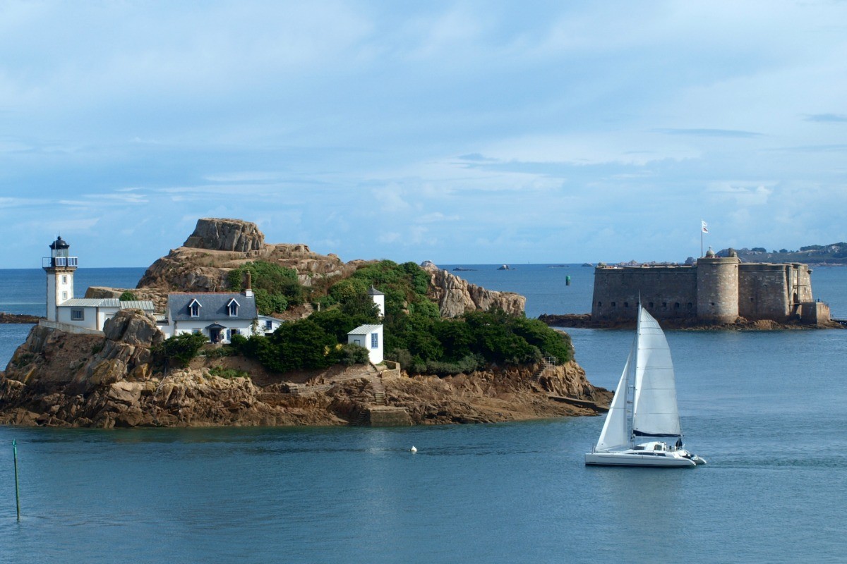 Ile louet et le château du Taureau