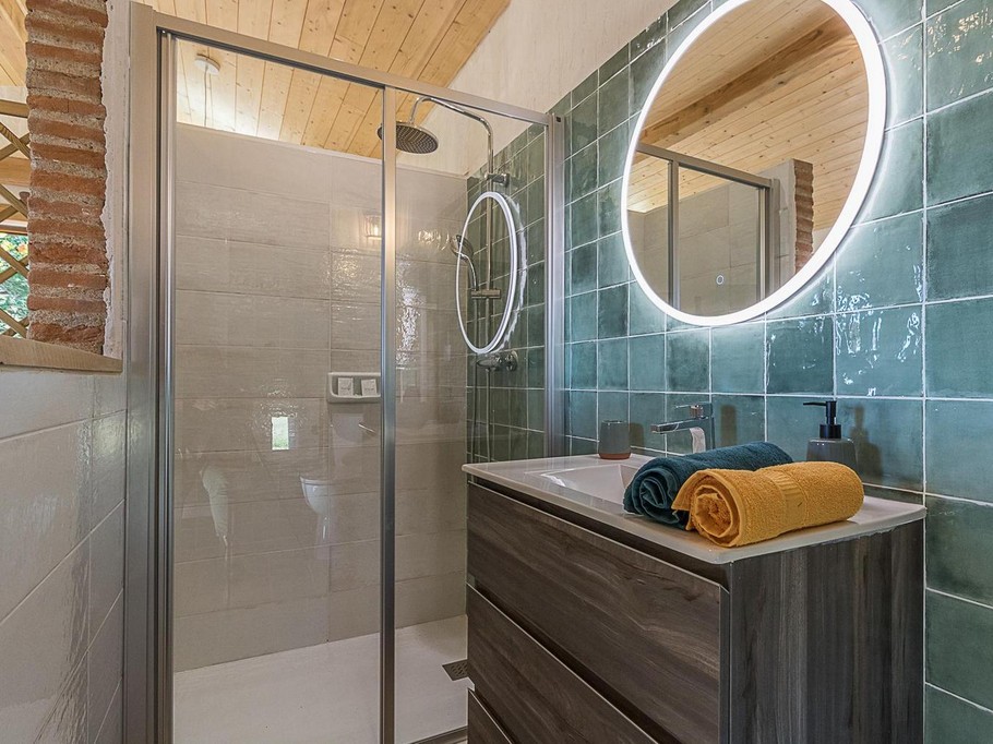 Shower room and toilet