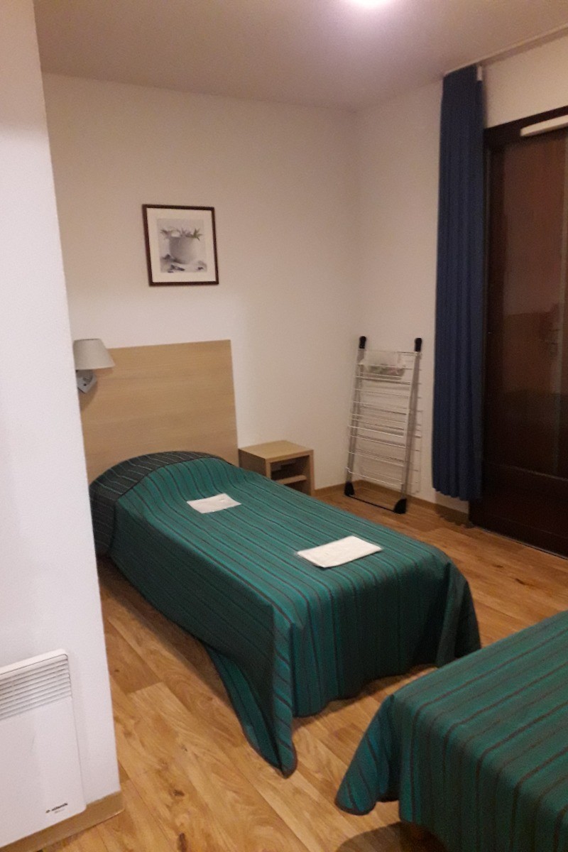 chambre lits simples