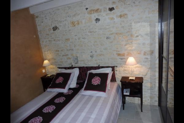 La chambre - Le bois rosier - Cellefrouin