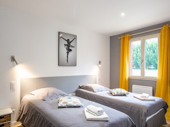 Chambre 2 personnes 2 couchages 90 cm