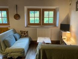 Salle à manger et coin salon