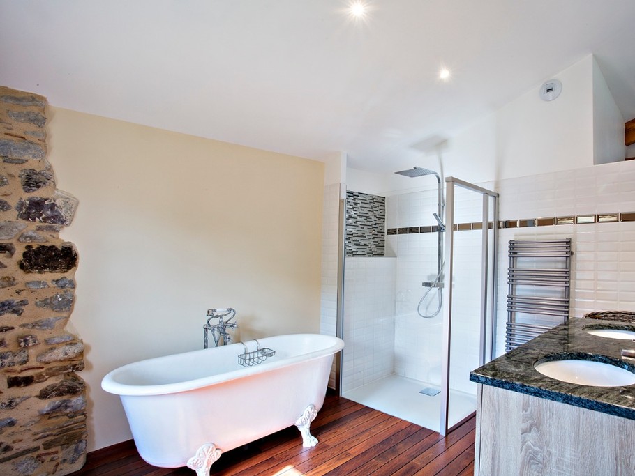 Salle de bain chambre 1 étage