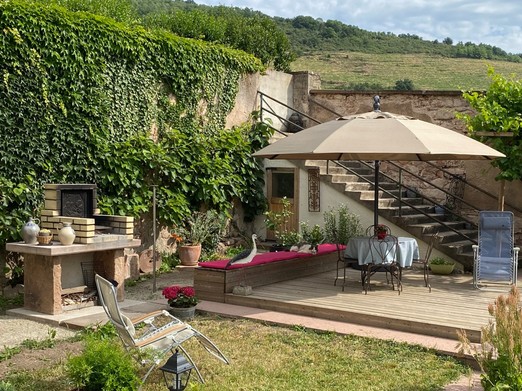 Jardin avec BBQ