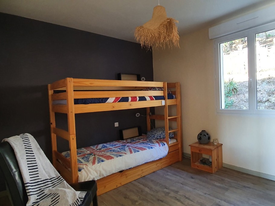 Chambre enfants 3 lits