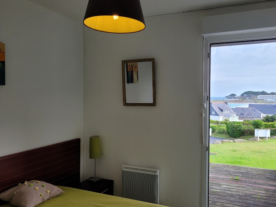 Chambre rez de jardin (avec accès au jardin)