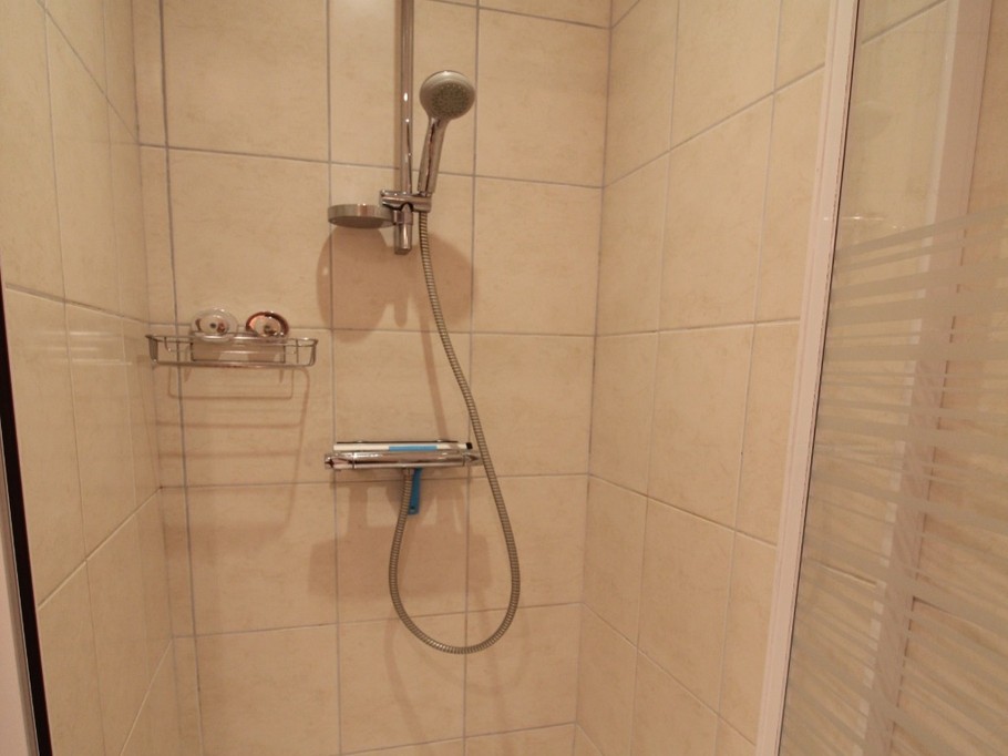 Cabine de douche - Chez Bernard et Chantale